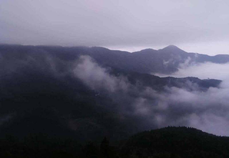 适合宽脚徒步登山鞋,又能徒步又能通勤的徒步鞋