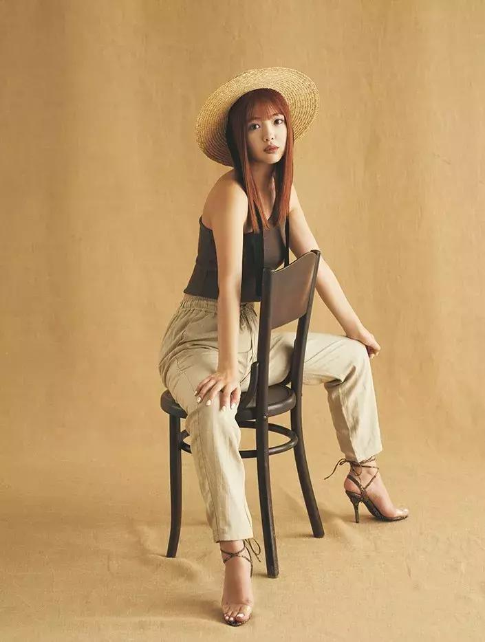 日系小众极简风穿搭,日系早春感穿搭很简单