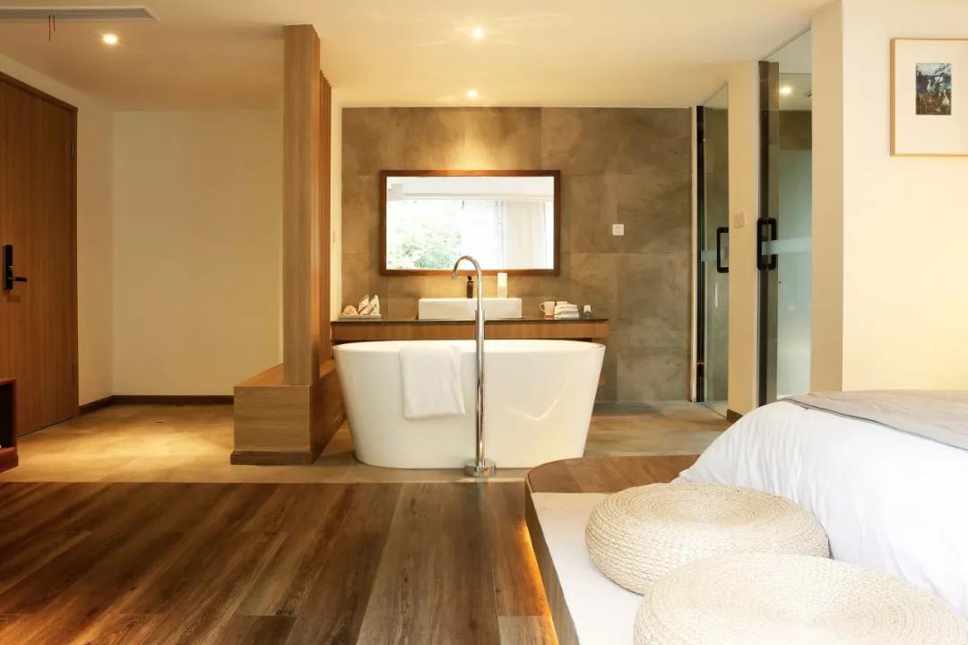 青城山别有洞天山居民宿,青城山肆禧山外民宿海拔