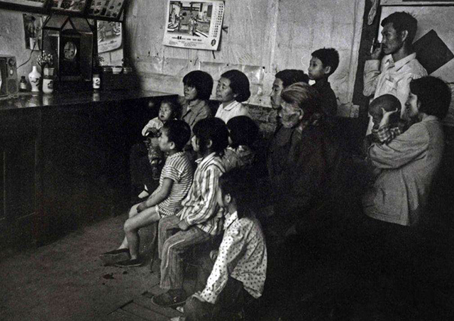 80年代有钱人摩托车,80年代的摩的牌子和价钱