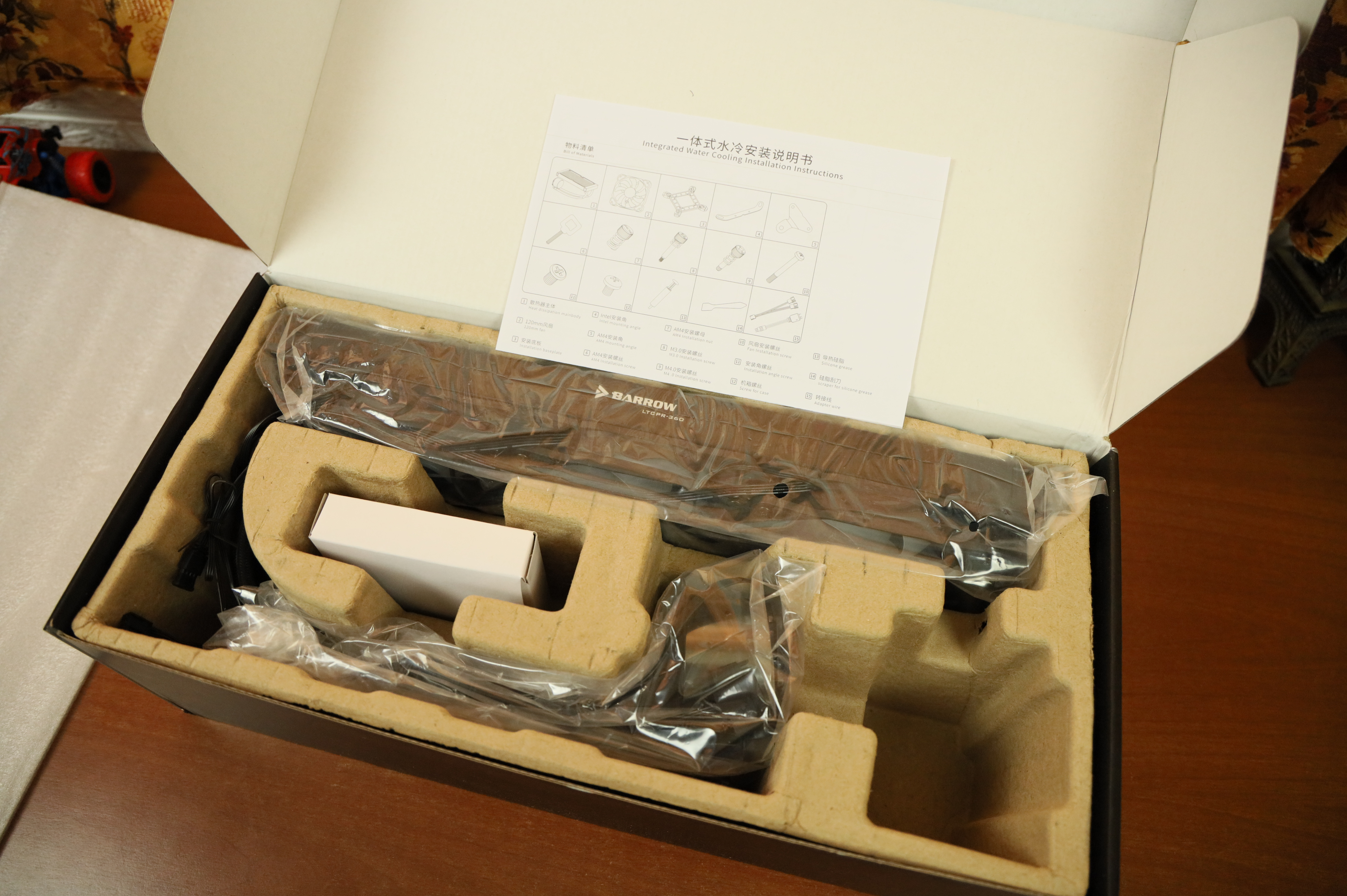 机箱加装风扇后开机f1,360水冷机箱炫酷