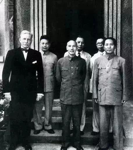 1949年后历史感人故事,1942-1945抗日事件