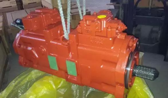 天气热了，挖机自我检修能救一条命