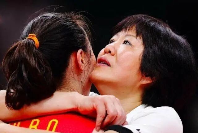 惠若琪含泪谈退役原因,惠若琪伤病情况