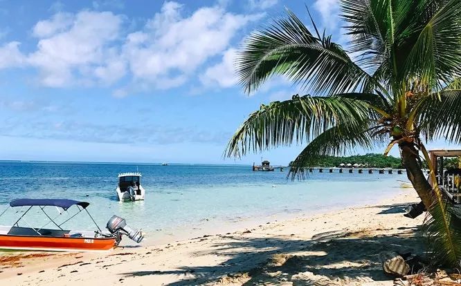 冬天情侣去哪里旅游最适合,适合情侣两三天的短途冬日旅游