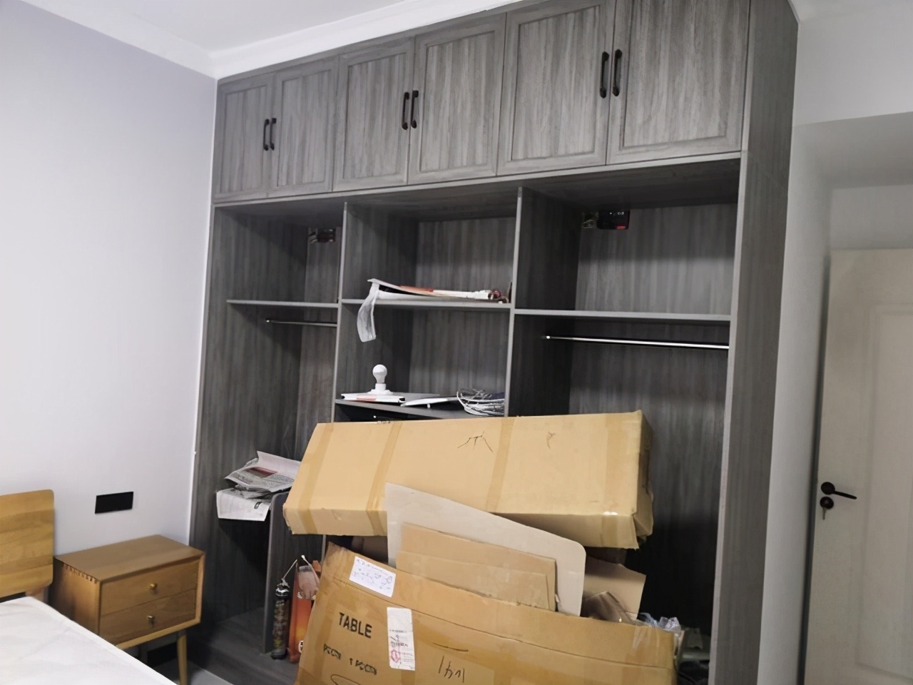 自己做的柜子有味道是甲醛吗,怎么快速去除甲醛和柜子味道