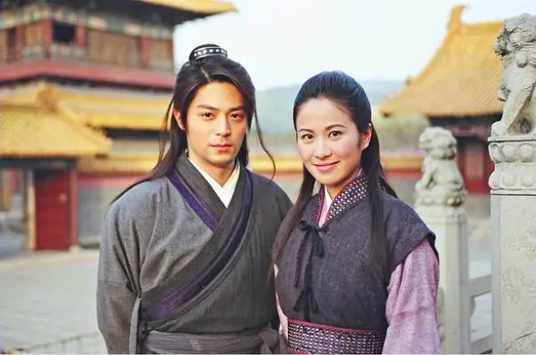 十五年过去,重温《天下第一》,发现这部剧的核心根本不是武学