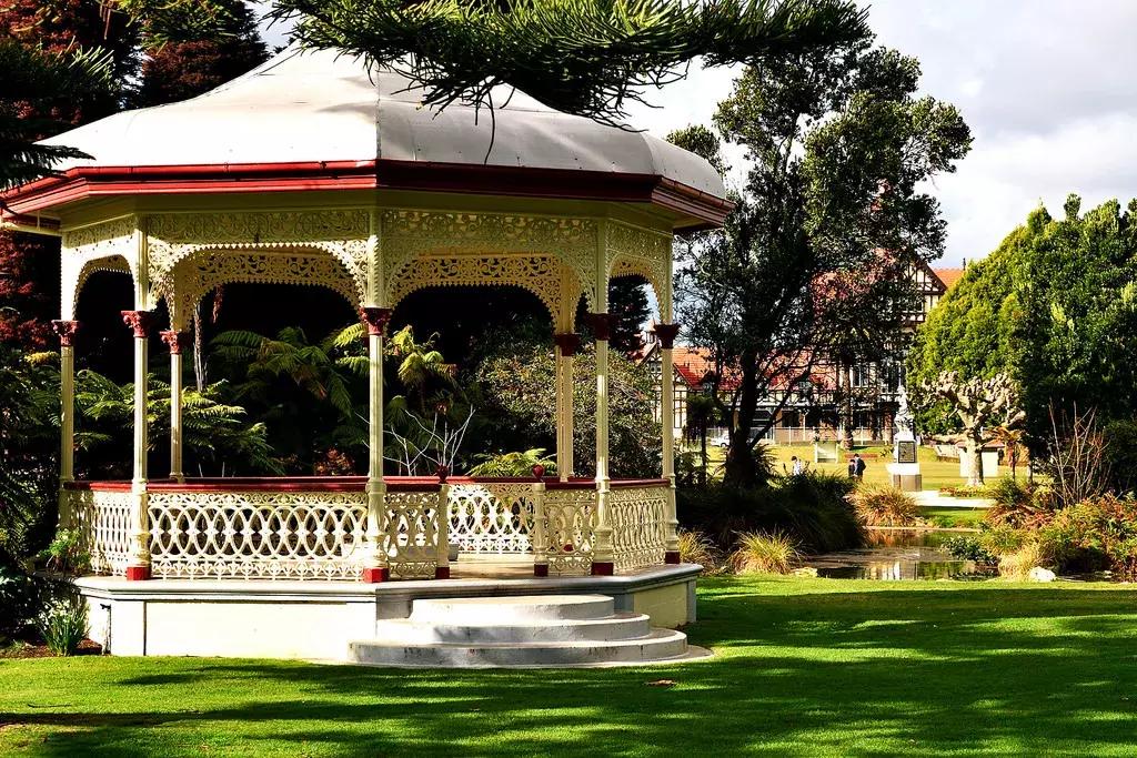 来这里认识世界全文,来这里认识世界完整版