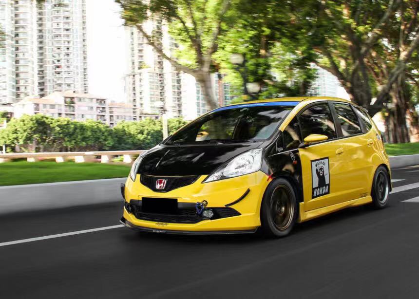 刚毕业5万左右性价比高的车,5万左右靠谱二手车推荐