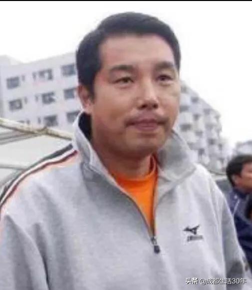 四川全兴队雄起,雄起四川队歌曲