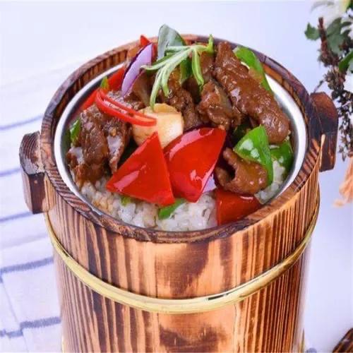 木桶饭菜式炒法,木桶饭小吃怎么做