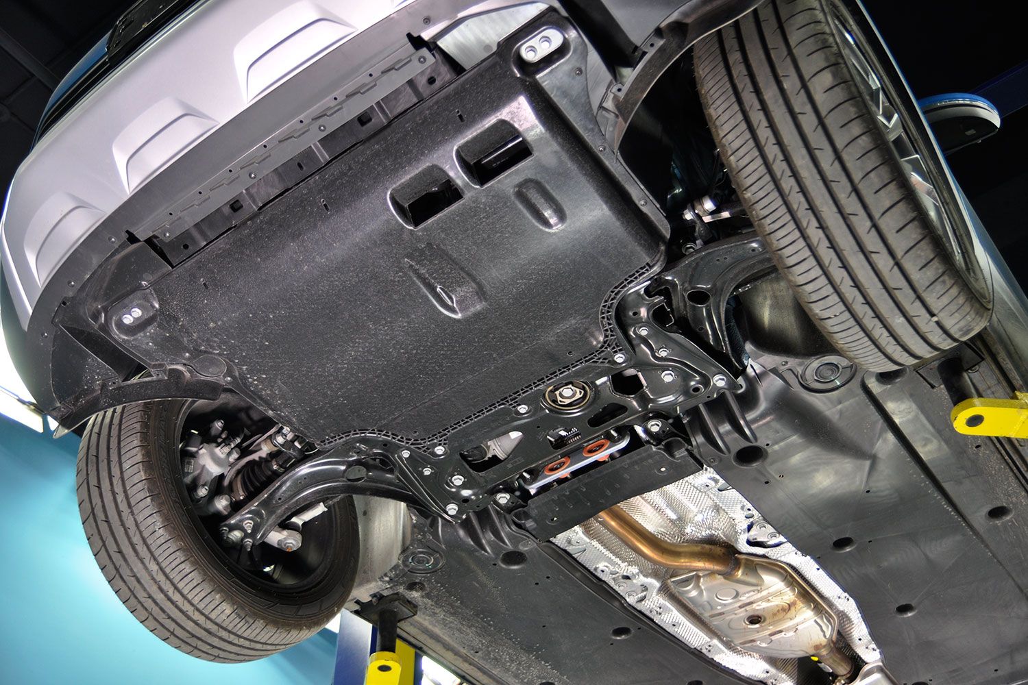 探岳发动机护板拆卸视频,大众探岳底盘装甲