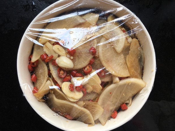 早餐白萝卜煮鸡蛋减脂,白萝卜怎么做好吃不放肉