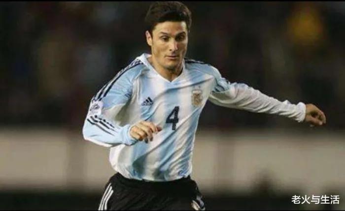 足坛历史7号球衣最佳11人阵容,足坛1-99号码代表球星