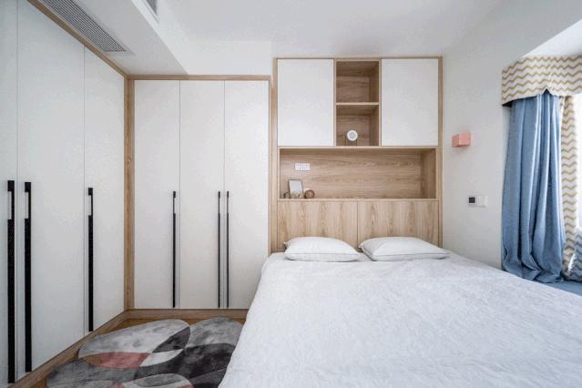 客厅玄关放冰箱的设计,客厅放嵌入式冰箱怎么设计