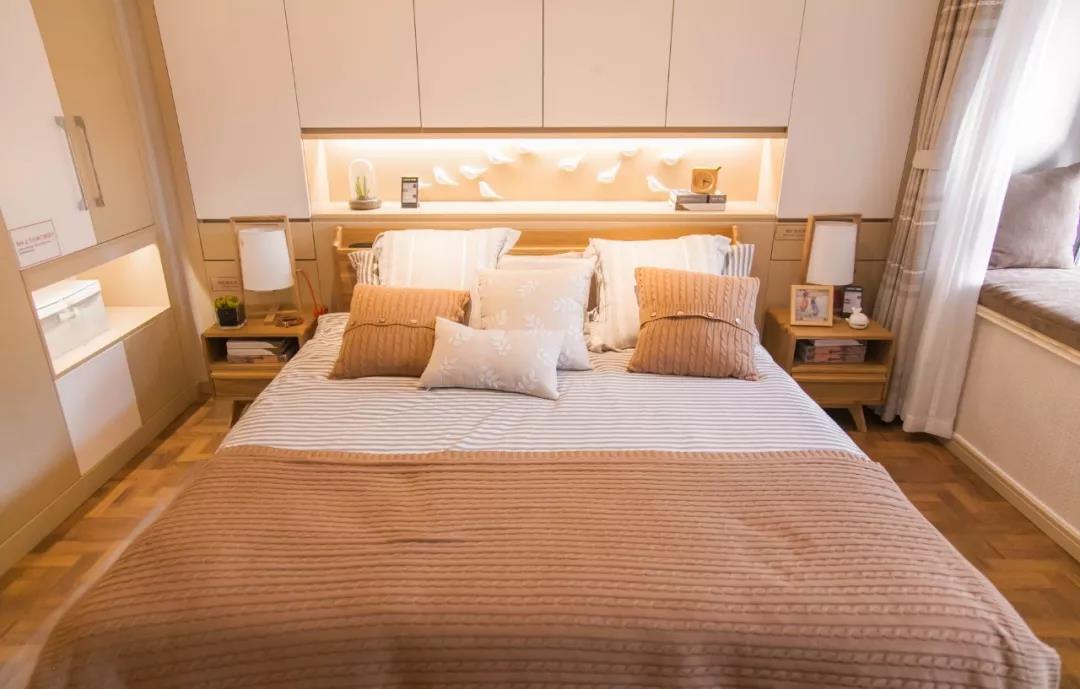 极简风装饰灯光设计,现代灯光设计与装饰