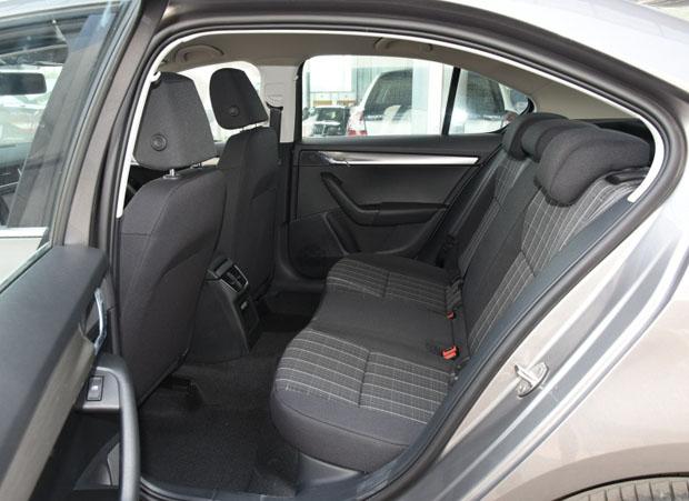 被忽略的德系好车!省油还亲民,降到8.37万,明锐值得买吗?