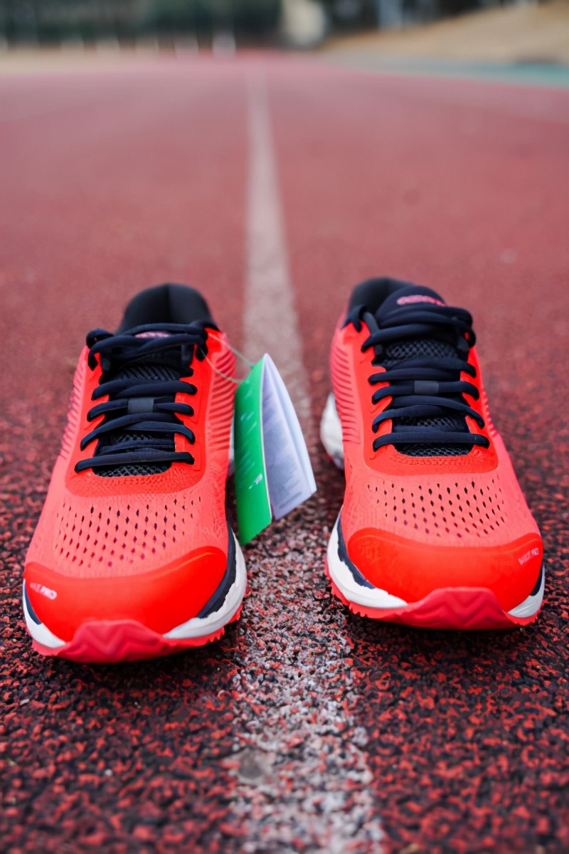 咕咚运动跑鞋,咕咚智能跑鞋21km