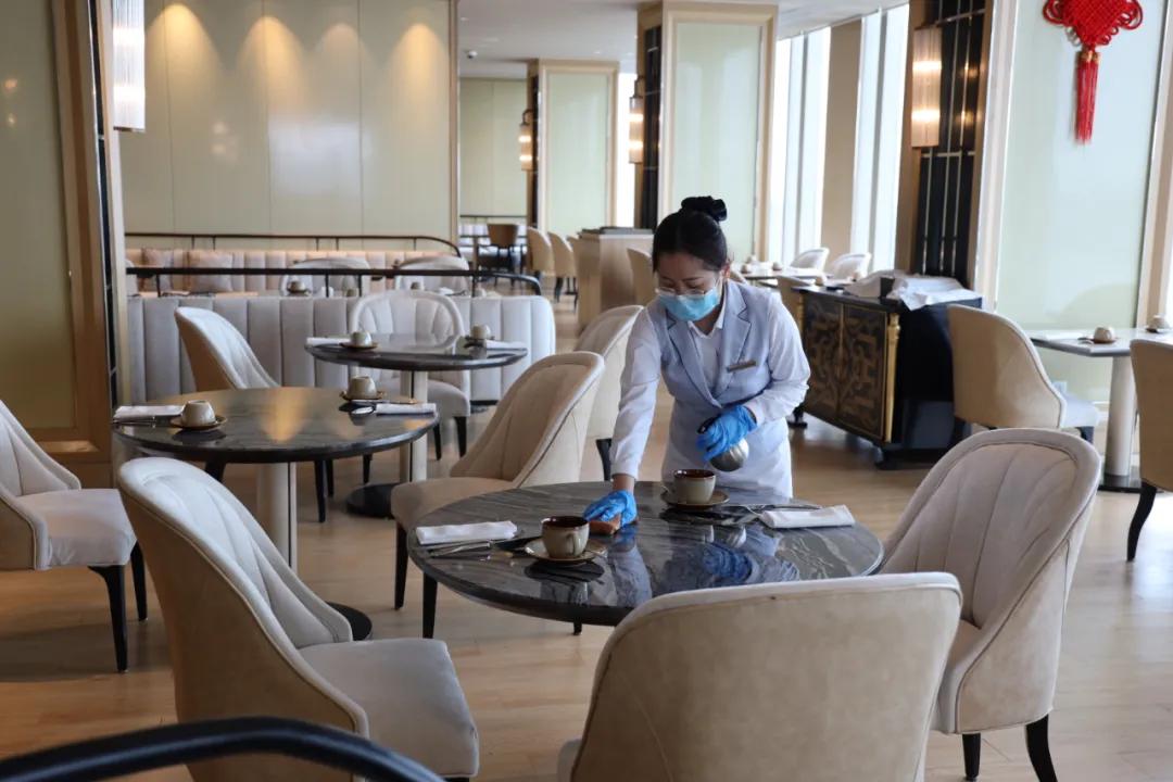 出发开往春天的高铁,出发绿城