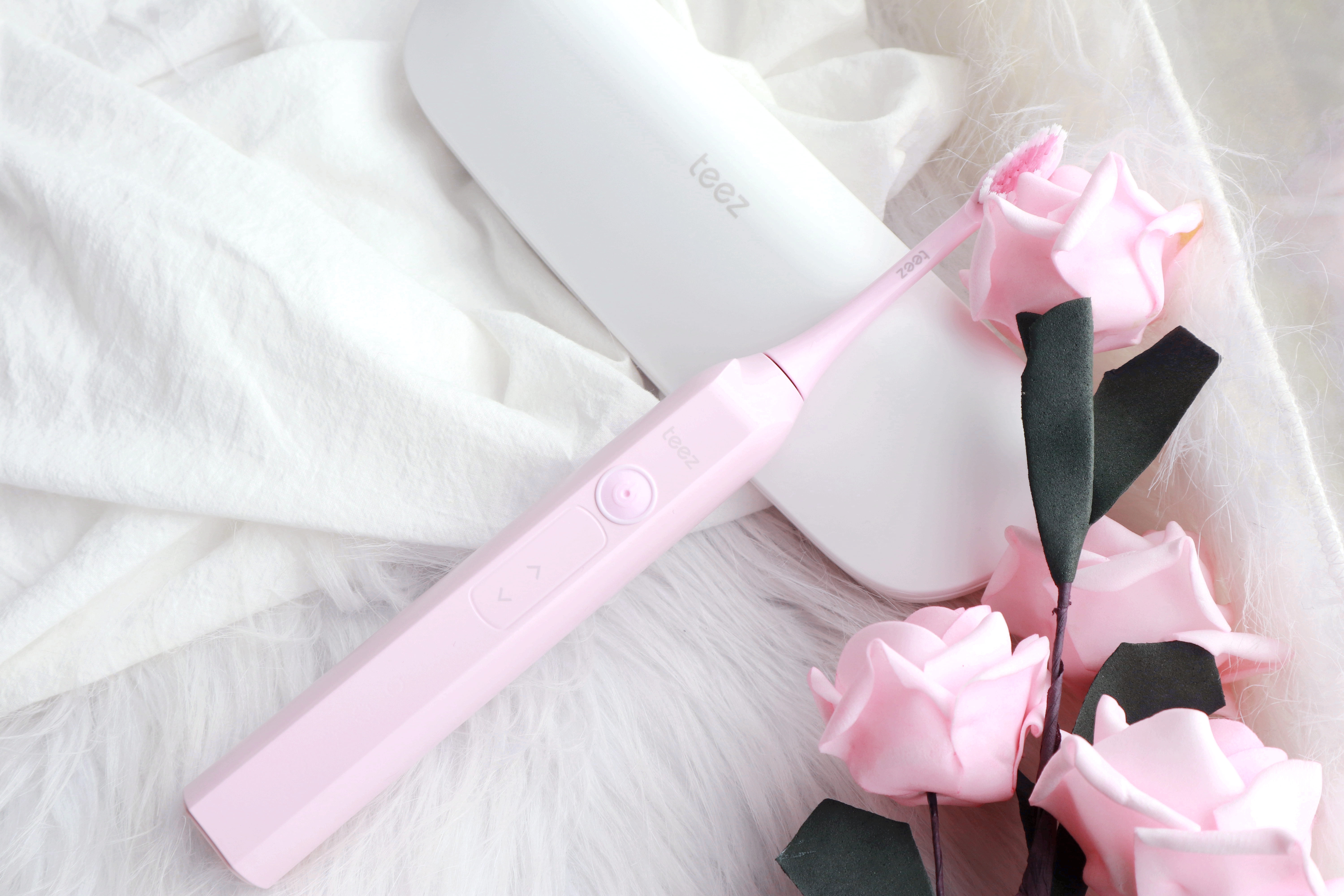 牙黄洗牙对牙齿伤害大吗,牙黄不洗牙可以让牙齿变白