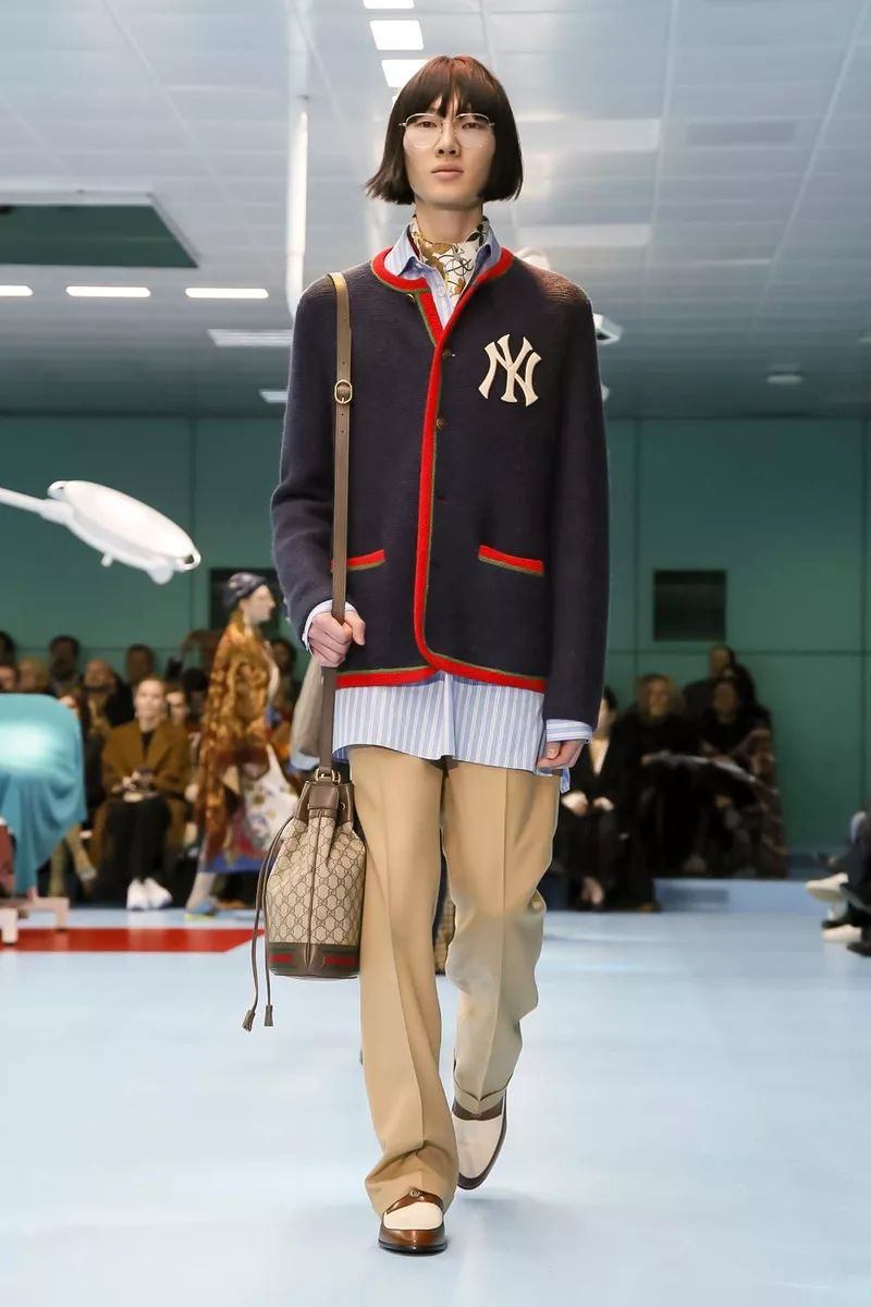 gucci的设计风格 (设计高调的gucci为什么卖得这么好)