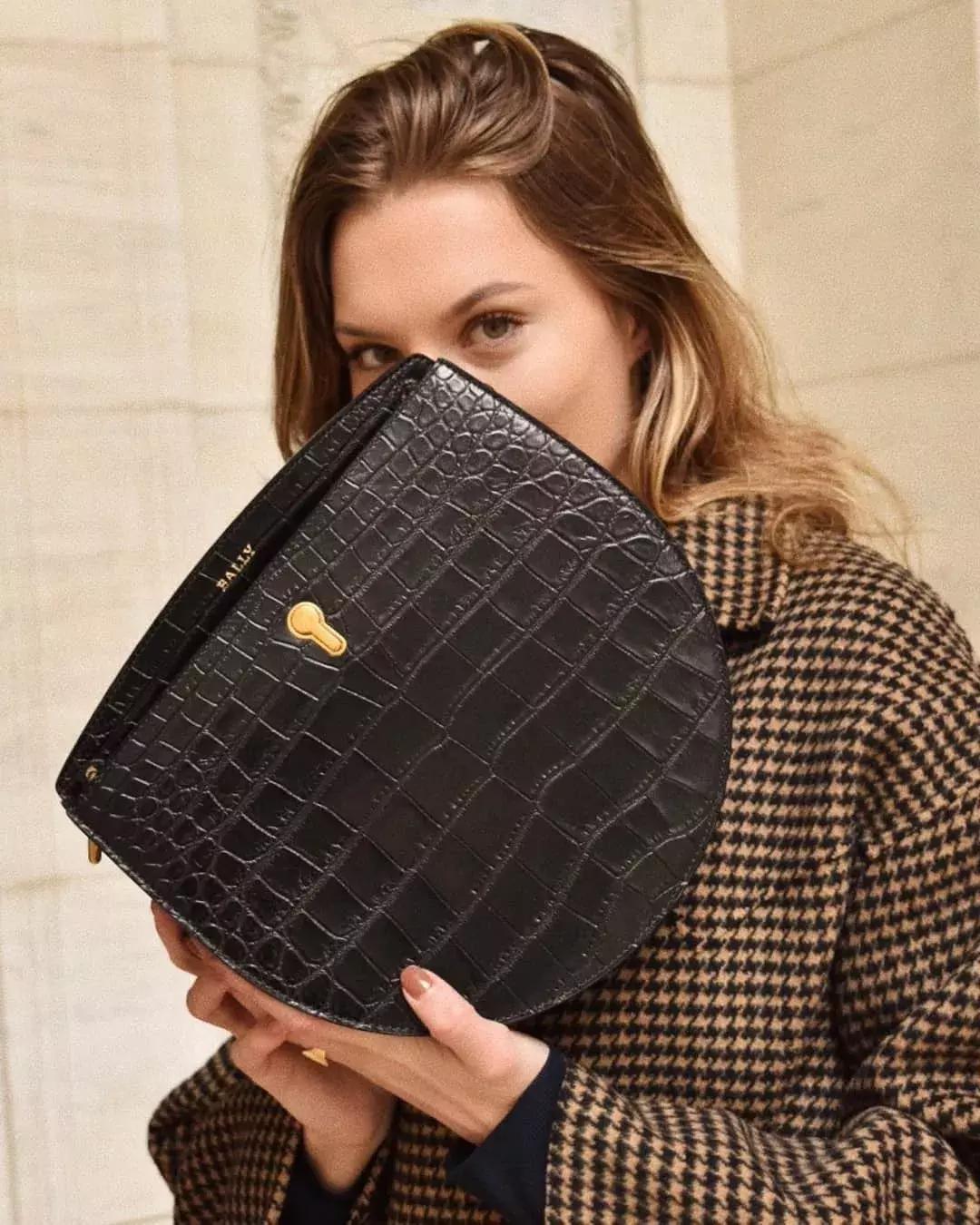 一分钟让你了解品牌,10秒钟让你认识各类实木