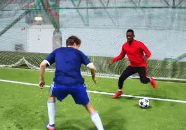 内马尔的5项实用足球技巧-教你如何突破对方防守