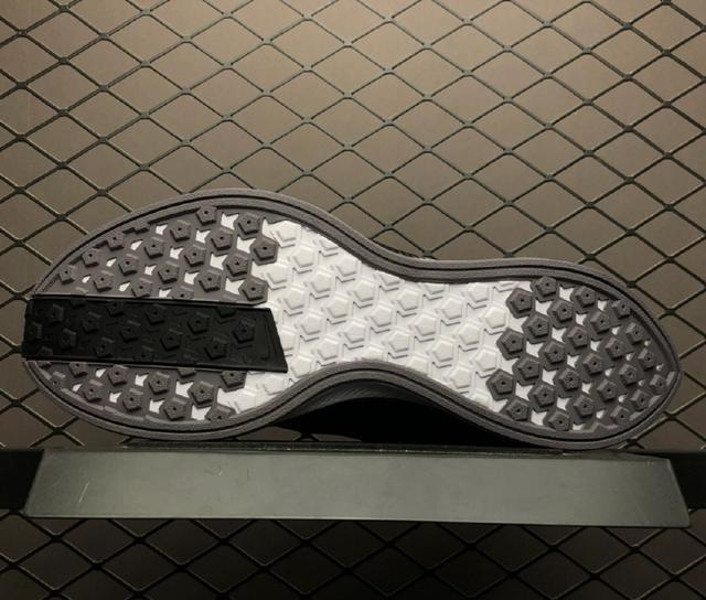 nike莆田鞋和正品的区别,nike莆田鞋和正品的区别大不