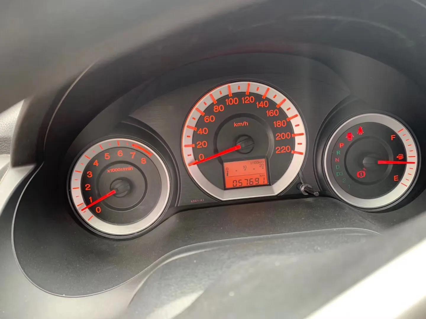 十年的二手车本田值多少钱,十年的本田锋范车卖多少钱