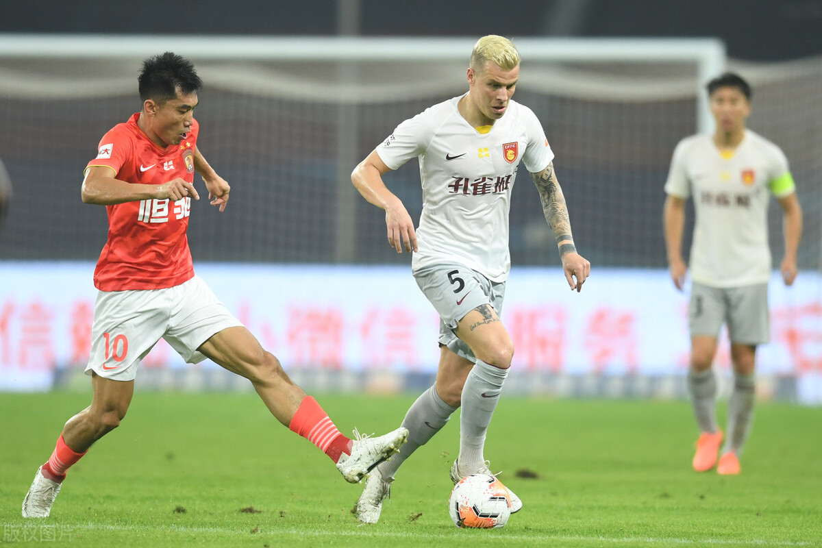 中国男足现阶段最新名单,2002中国男足球员名单