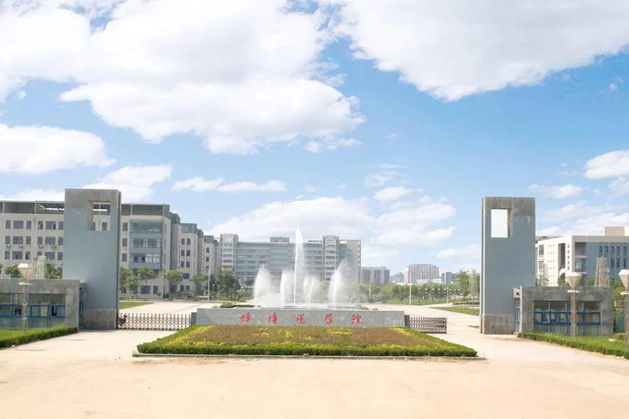 安徽的皖南和皖北分别是哪些城市,皖南和安庆哪个发达