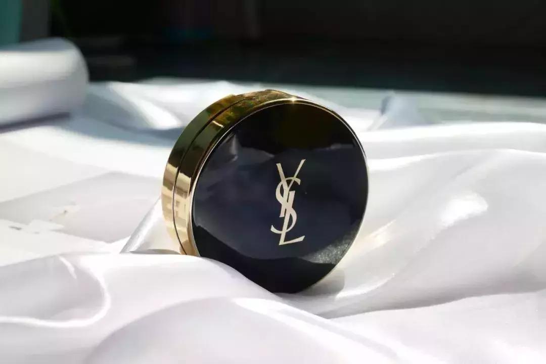 又遮瑕又保湿的气垫,推荐一款平价保湿气垫