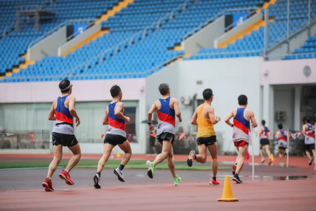 亚索800米间歇跑训练方法,800米一周训练方法