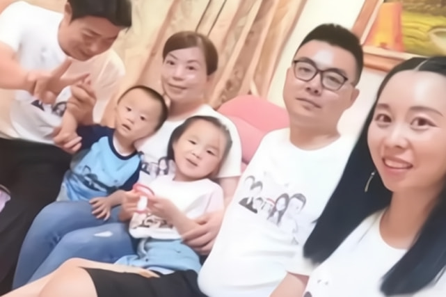 田静五一回九江直播最新完整视频,田静回应退网