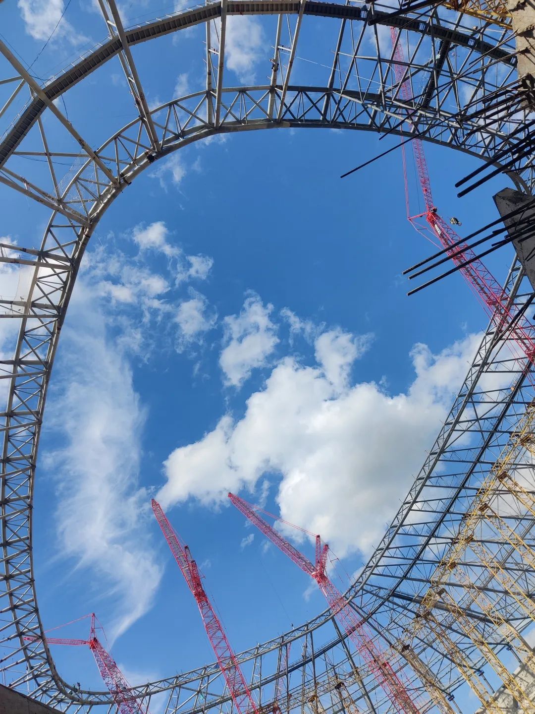 中建八局龙兴足球场,重庆龙兴镇中建八局