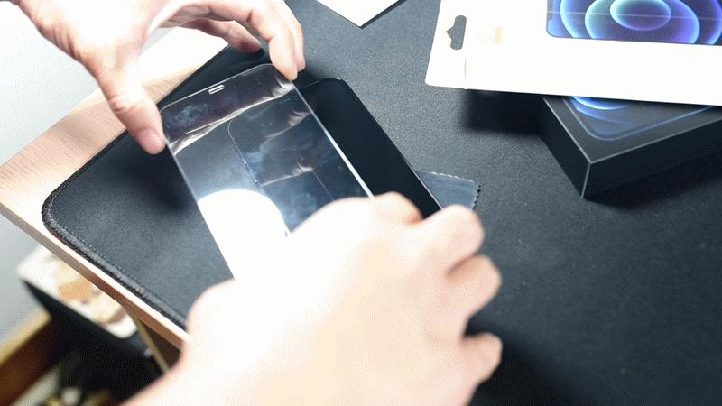 倍思iphone12钢化膜,iphone13promax钢化膜推荐