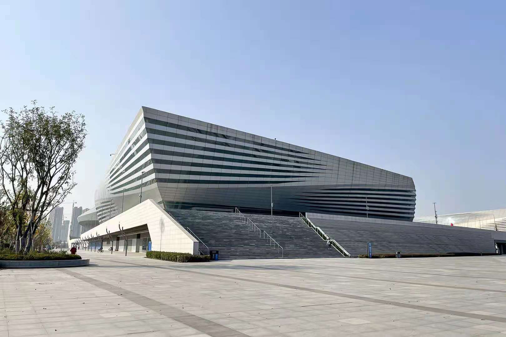 盘点中国那些“天价体育中心”,真的可以物尽其用吗?