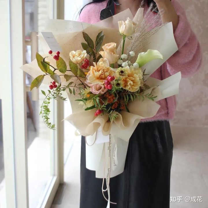 卖花包装纸选什么颜色,新手开花店怎么选择包装纸