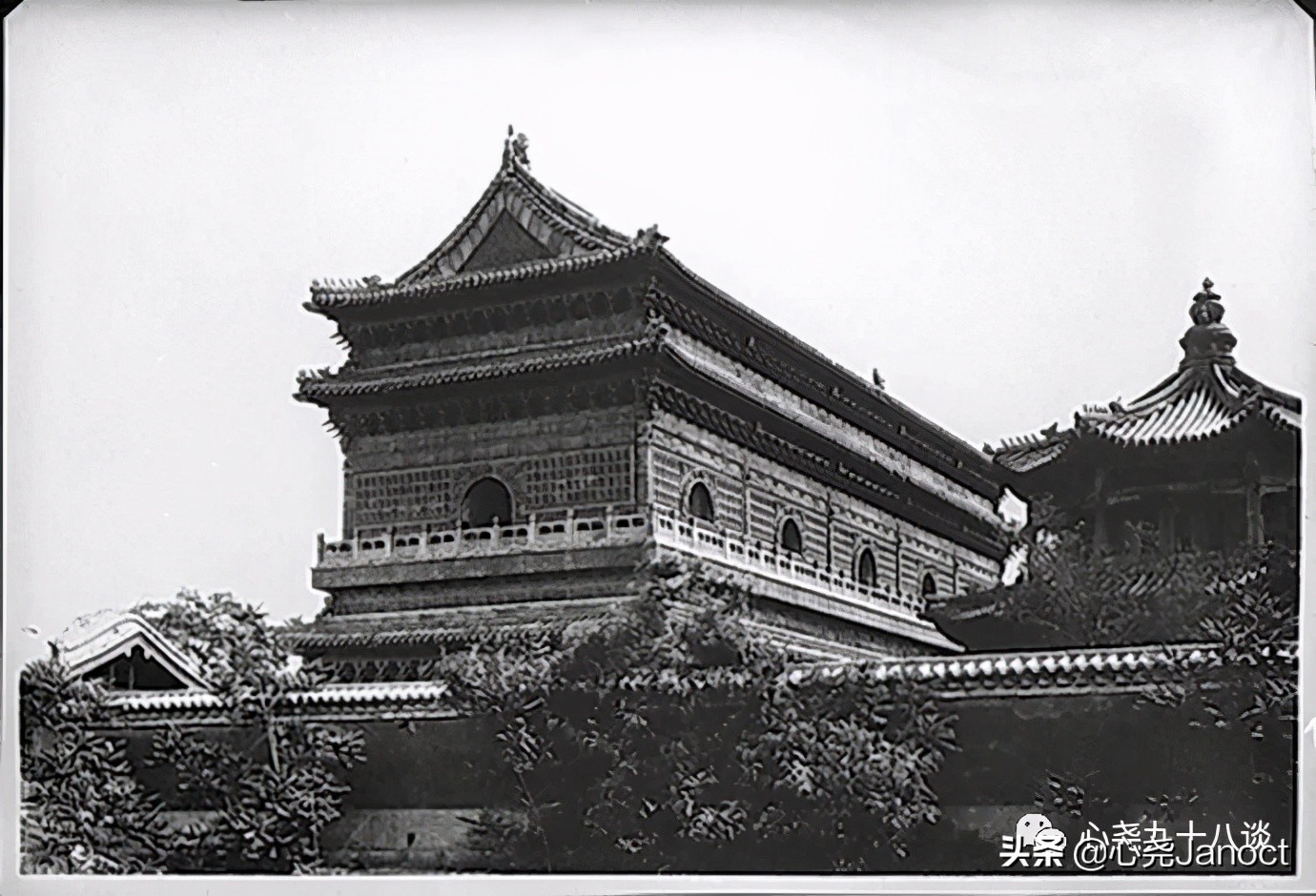 北海公园金丝楠木殿,北海公园西天梵境