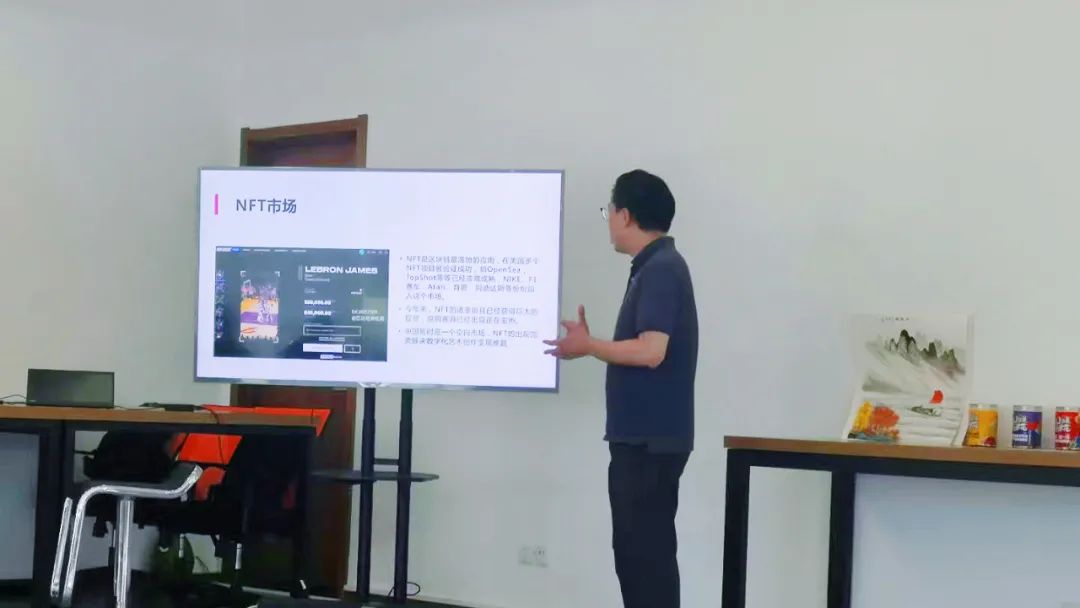 超级蜂巢直播基地网红公寓,超级蜂巢网红基地