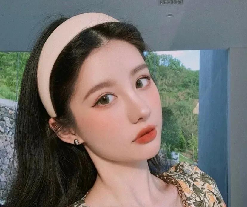 秋季空气干燥，推荐一款超好用的水乳