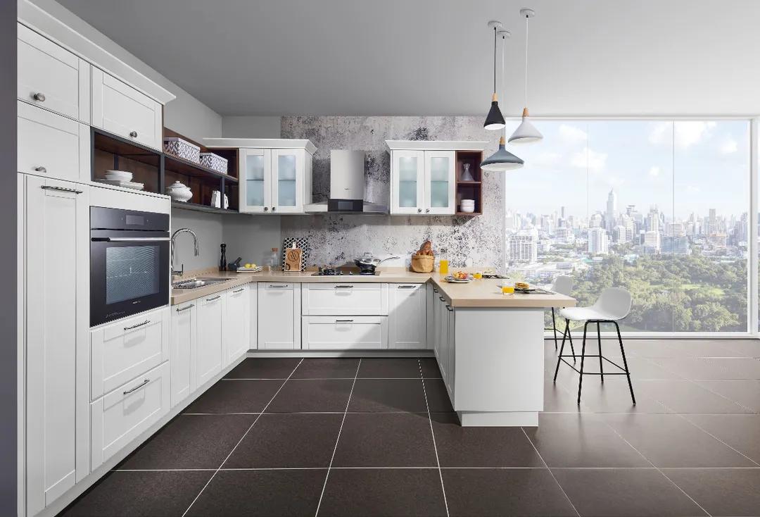 厨房直角吧台和推拉门一体效果图,厨房吧台极简设计效果图最新款