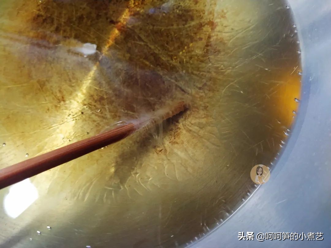 油条新方法不揉面不擀面蓬松柔软,油条为啥蓬松