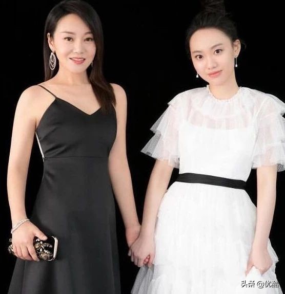 郑秀文瑜伽,郑秀文的瘦身瑜伽