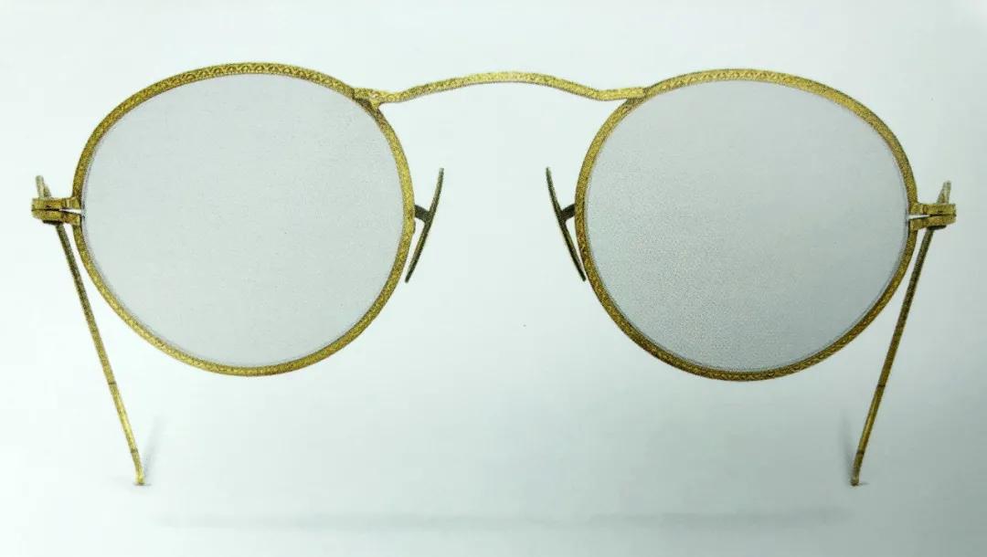 眼镜的百年发展史,一图看懂眼镜发展史