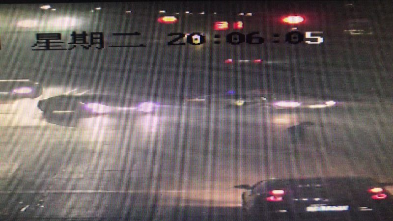 5岁小孩突然抽搐口吐白沫翻白眼,孩子高烧抽搐口吐白沫翻白眼