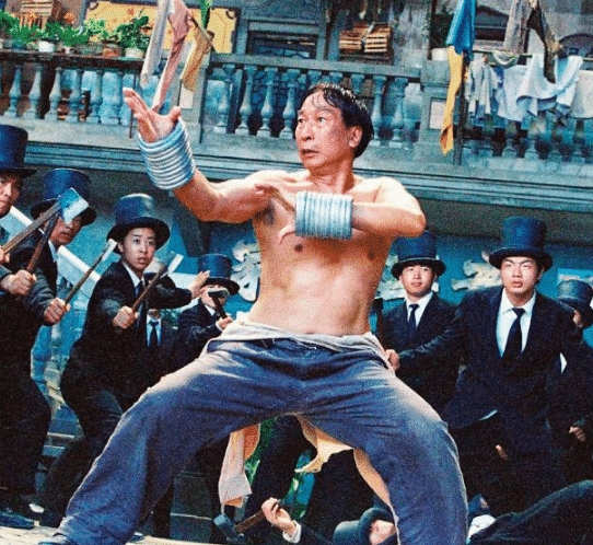 原来《功夫》当中，那个穿红*裤内**的娘炮，才是现实中真正的大神！