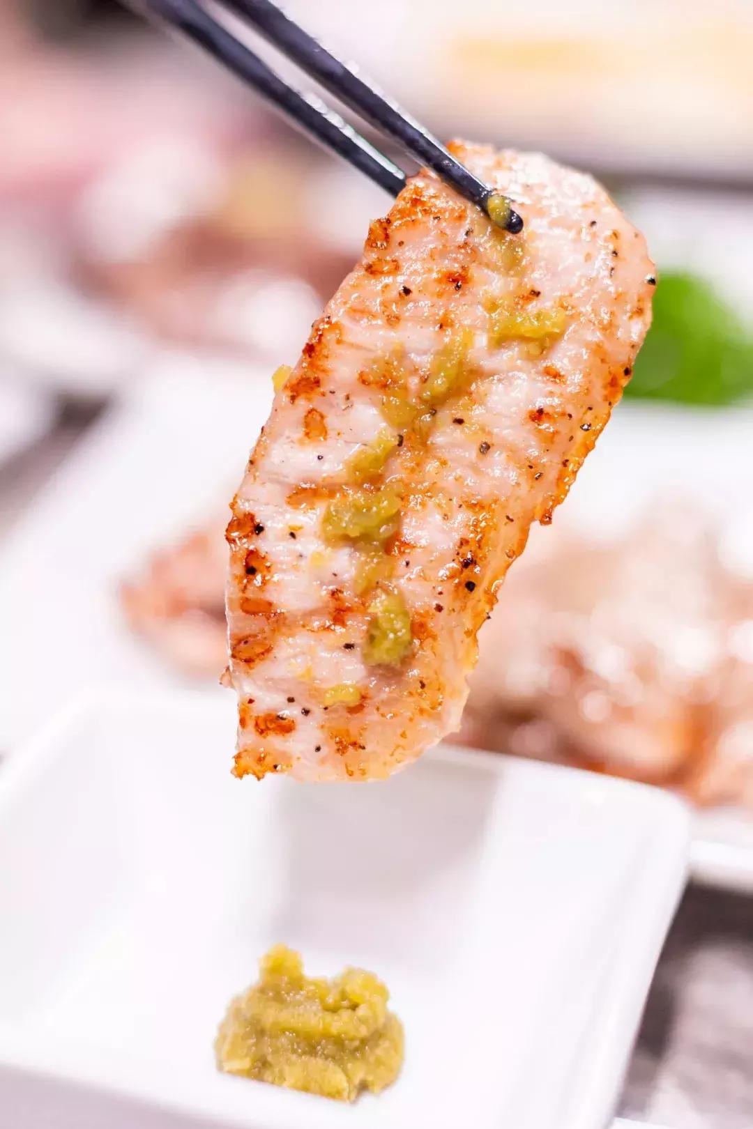 厦门超贵贵贵贵“保姆烤肉”！一口627元！借钱也要来吃……