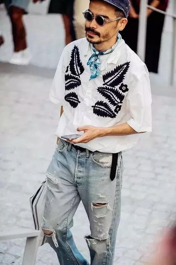 一件衬衫的六种穿搭,1件白衬衫怎么穿出5种风格