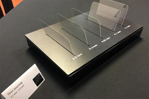 屏碎膜不碎,手机钢化膜真是“智商税”?西瓜视频聊数码配件